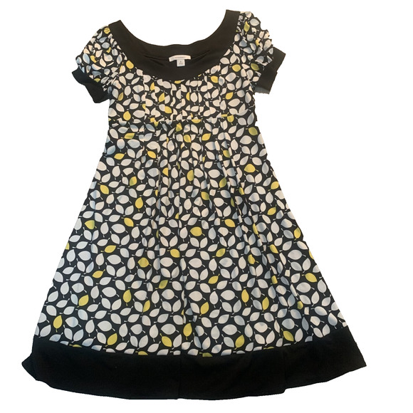 DRESSBARN BLACK/WHITE YELLOW GEOMETRIC DESIGN SHORT SLEEVE DRESS SIZE 6-EUC - Picture 1 of 5